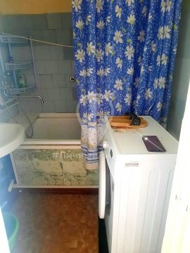 3-к квартира, 9/9 эт., 59м²