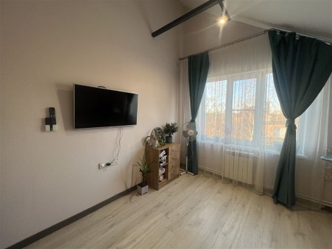 Дом 155м², участок 10 сот.