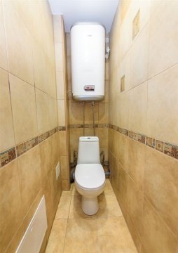 2-к квартира, 10/10 эт., 66м²