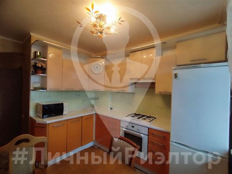 3-к квартира, 10/12 эт., 58м²