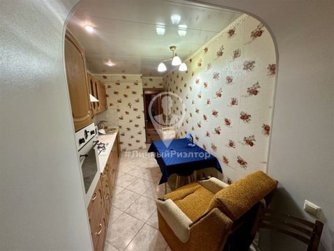 2-к квартира, 1/2 эт., 51м²