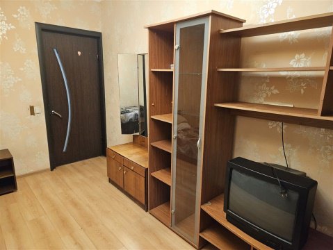 3-к квартира, 6/15 эт., 74м²